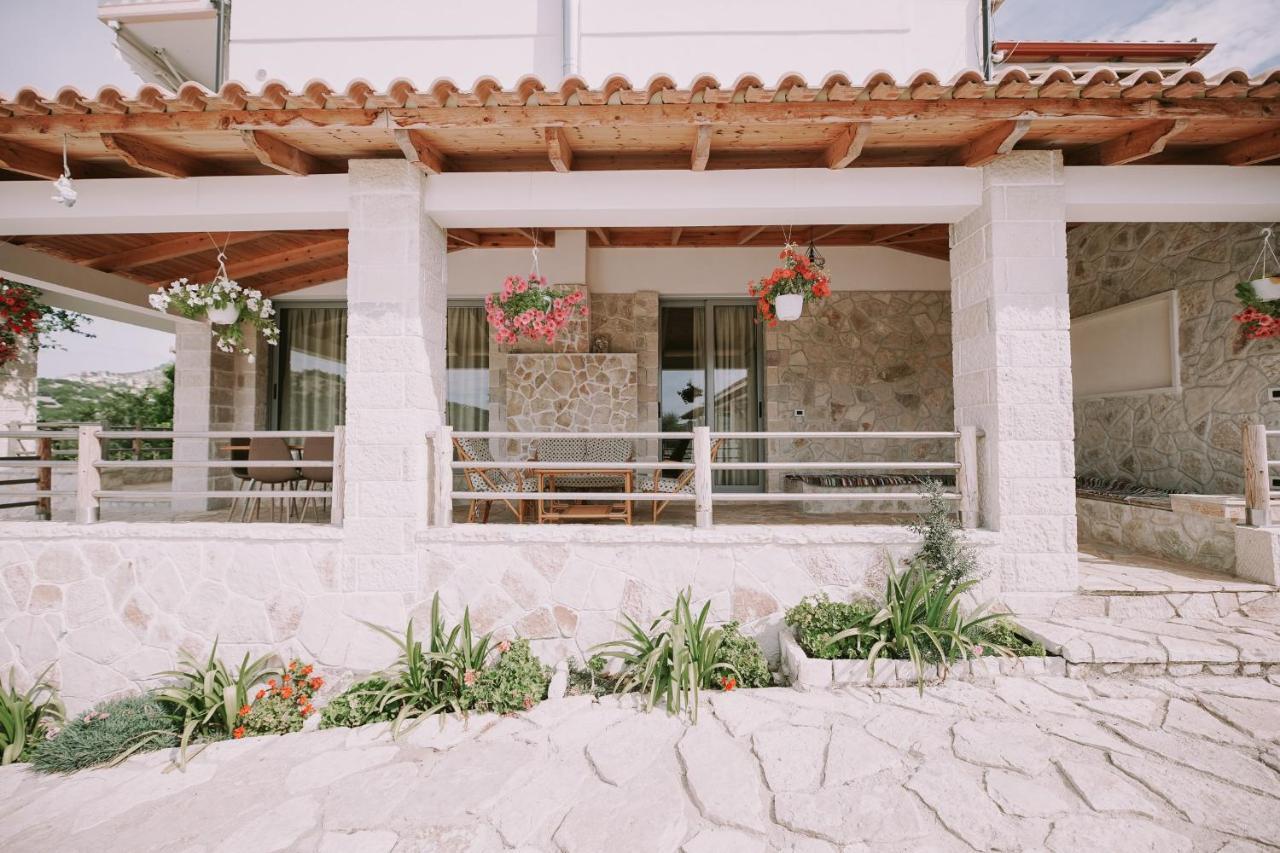 Vila Milo Himare Exterior foto